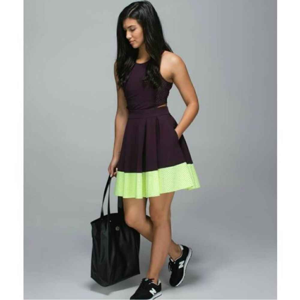 Lululemon Away Dress Black Cherry GUC Hard to Find